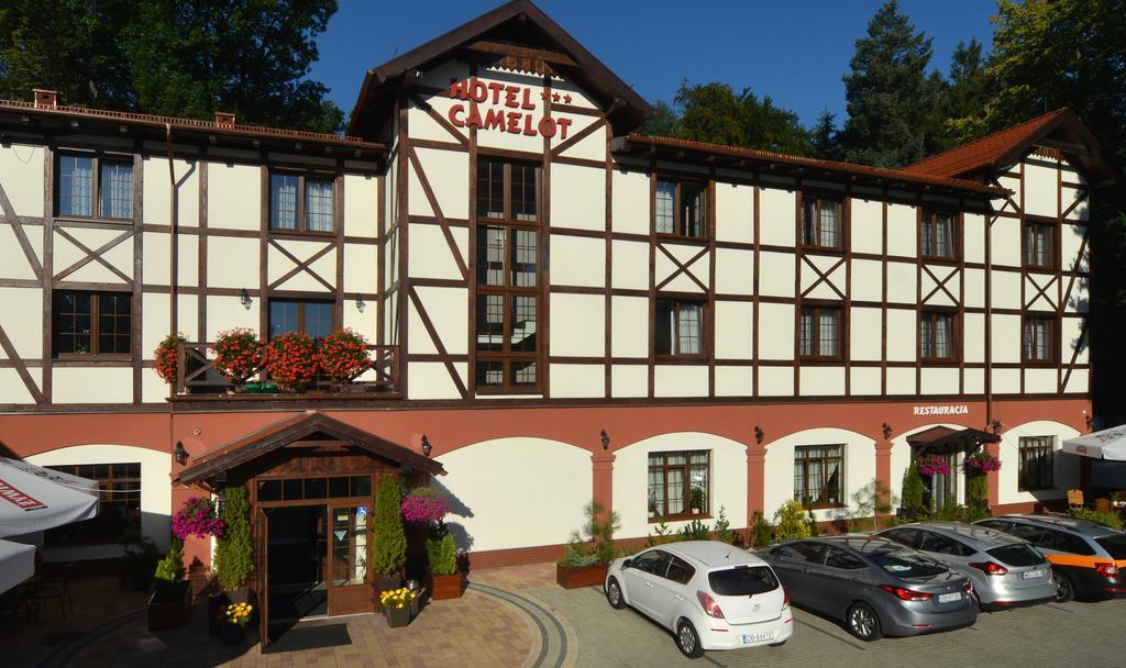 Hotel Camelot Szczawno-Zdroj Esterno foto