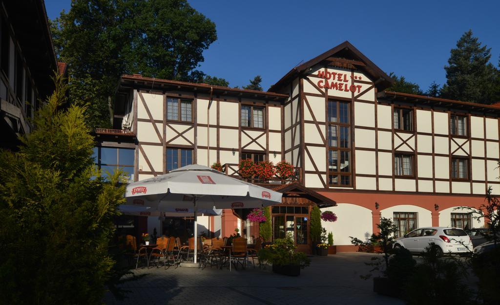 Hotel Camelot Szczawno-Zdroj Esterno foto