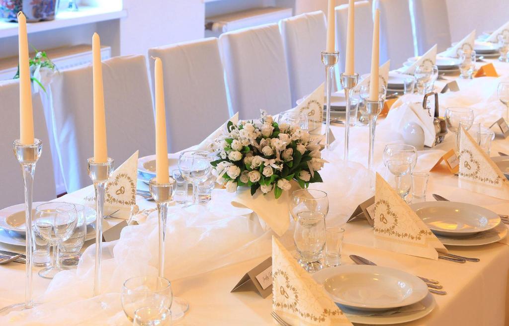 Hotel Camelot Szczawno-Zdroj Esterno foto